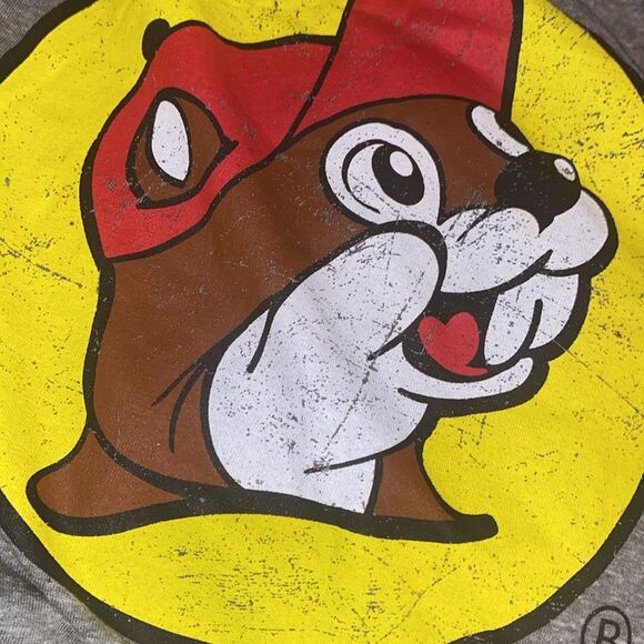 Buc-ee’s NWT Women Varsity Crop Top Gray Red Short Sleeve T-shirt size Small - Picture 6 of 6